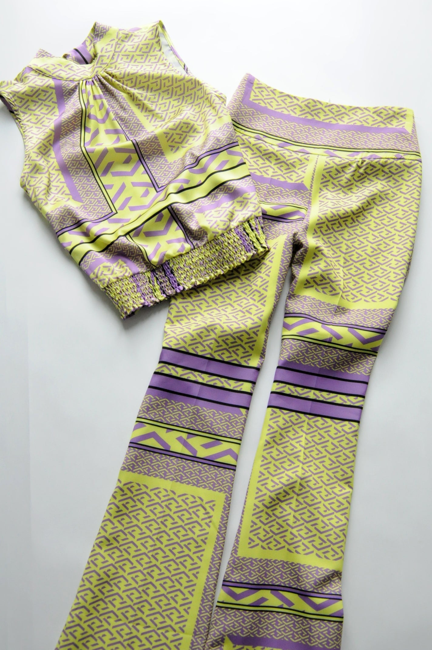Modern art graphic printed satin co-ord