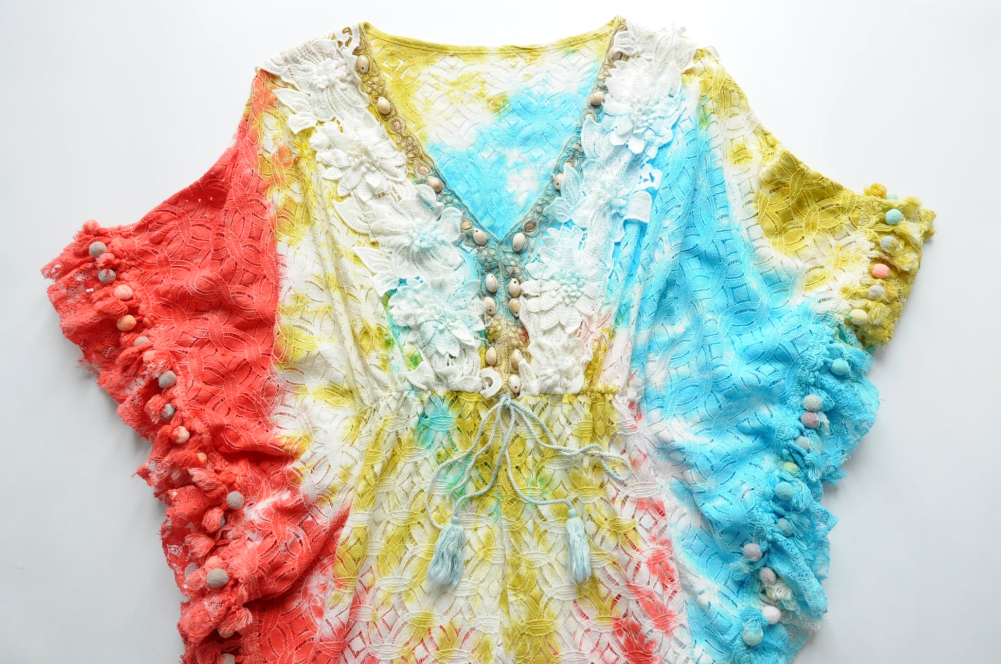 Multicolour guipure-lace flower kaftan