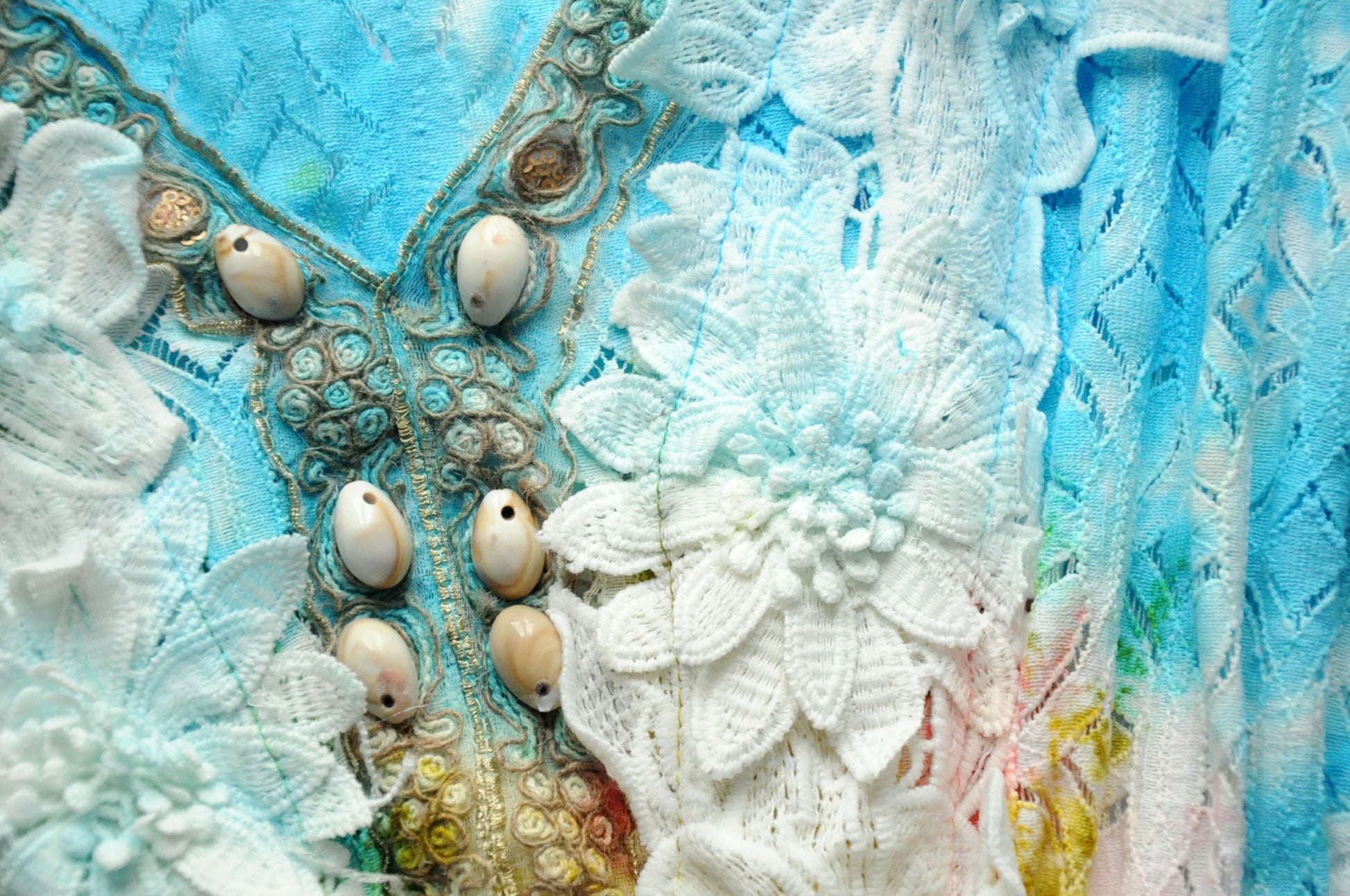 Multicolour guipure-lace flower kaftan